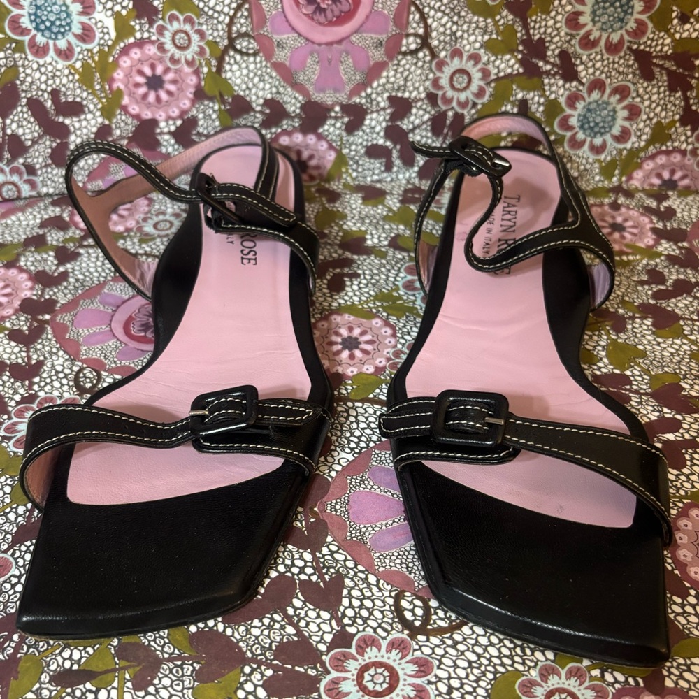 Taryn Rose Italian Leather Sandals - Picture 2 of 8